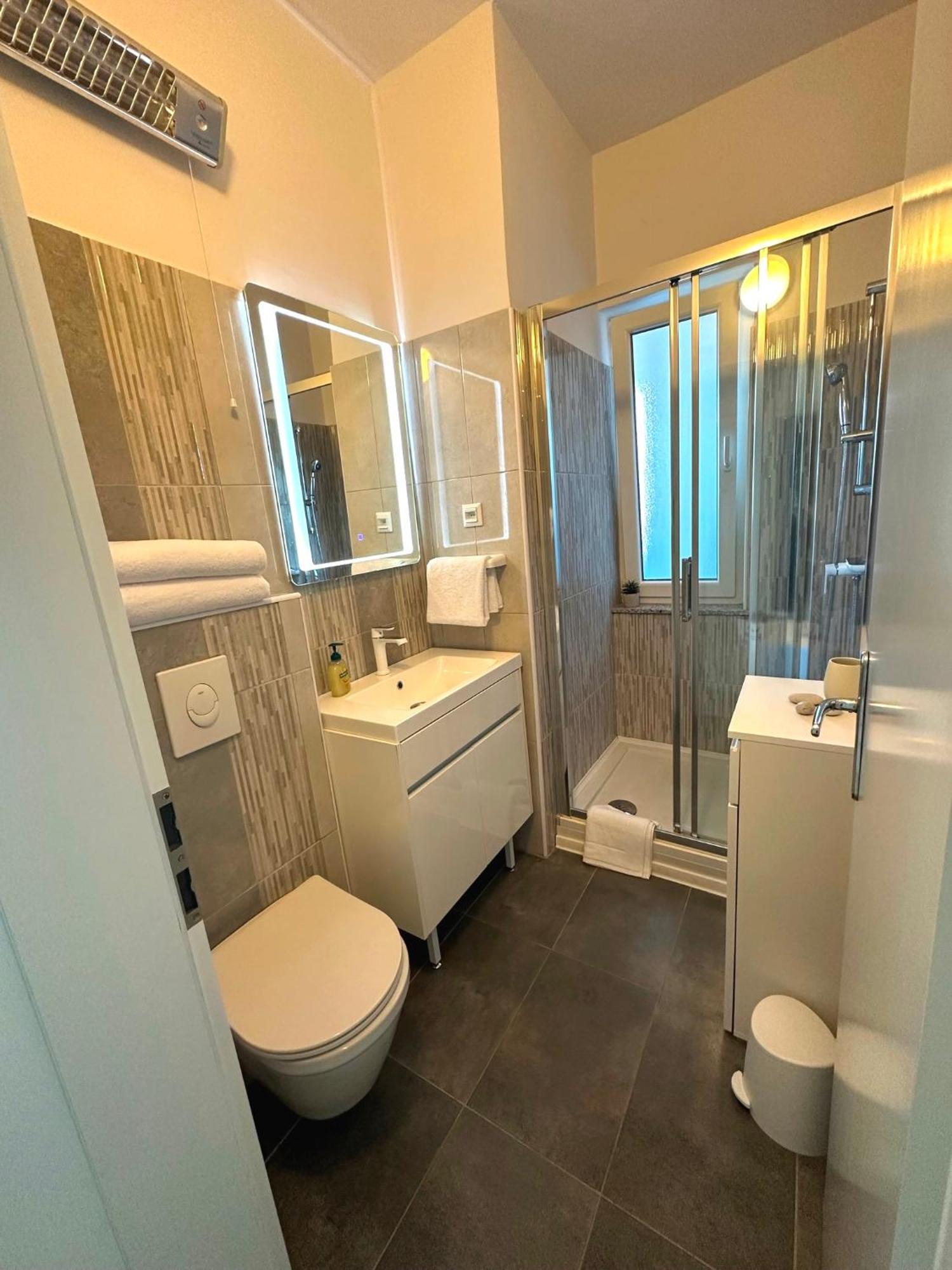 Spacious 3Bdr App In Center "Sunny Bayside" Zadar Exteriör bild